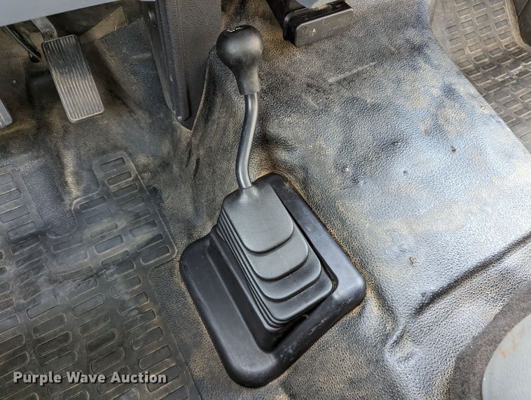 image for item DR6892 2012 Ford F250 Super Duty  pickup truck