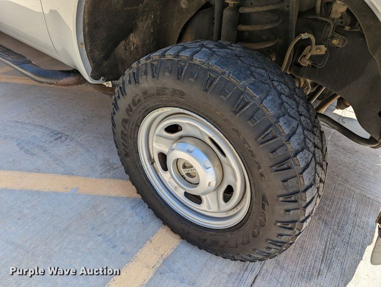 image for item DR6892 2012 Ford F250 Super Duty  pickup truck