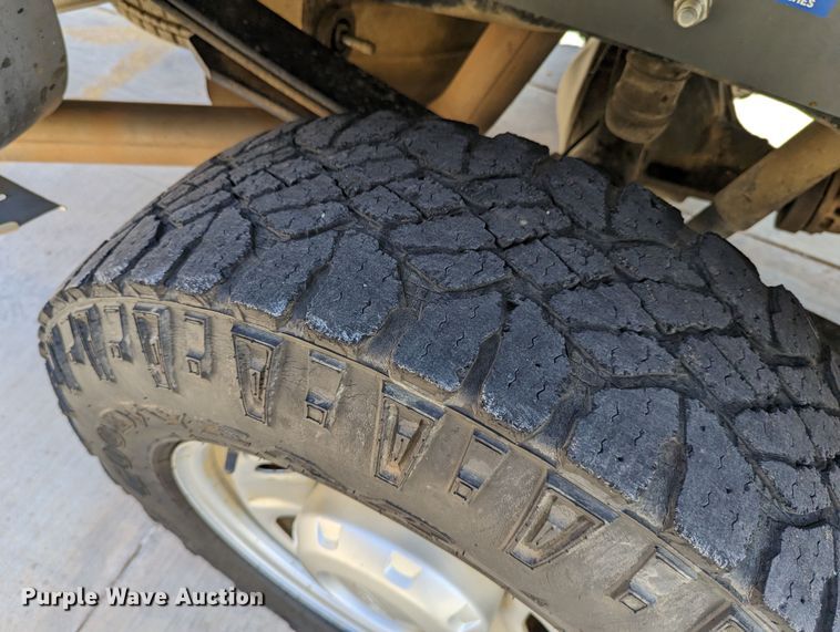 image for item DR6892 2012 Ford F250 Super Duty  pickup truck