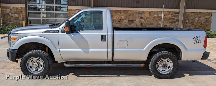 image for item DR6893 2016 Ford F250 Super Duty  pickup truck