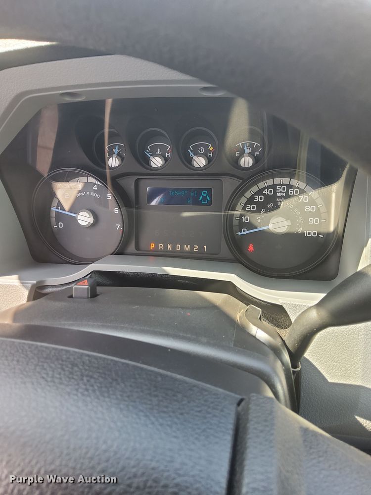 image for item DR6893 2016 Ford F250 Super Duty  pickup truck