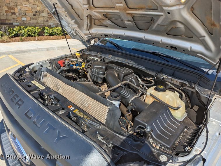 image for item DR6893 2016 Ford F250 Super Duty  pickup truck