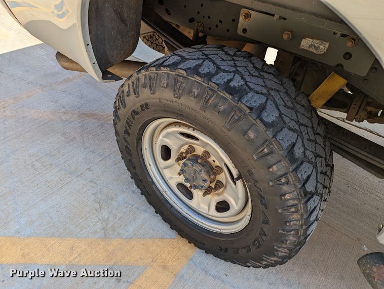 image for item DR6893 2016 Ford F250 Super Duty  pickup truck