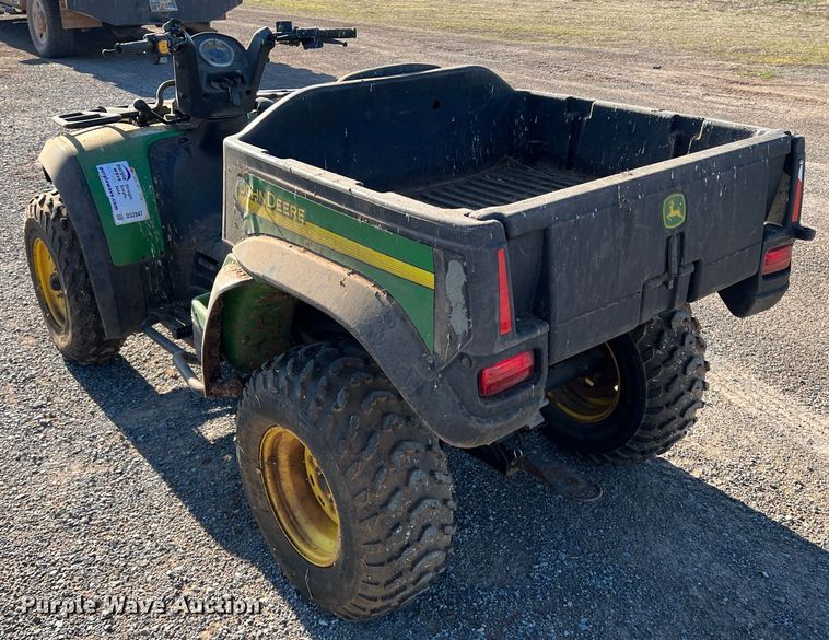 image for item DS2847 2004 John Deere Buck 500 ATV