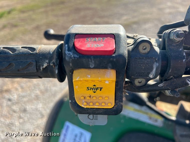 image for item DS2847 2004 John Deere Buck 500 ATV