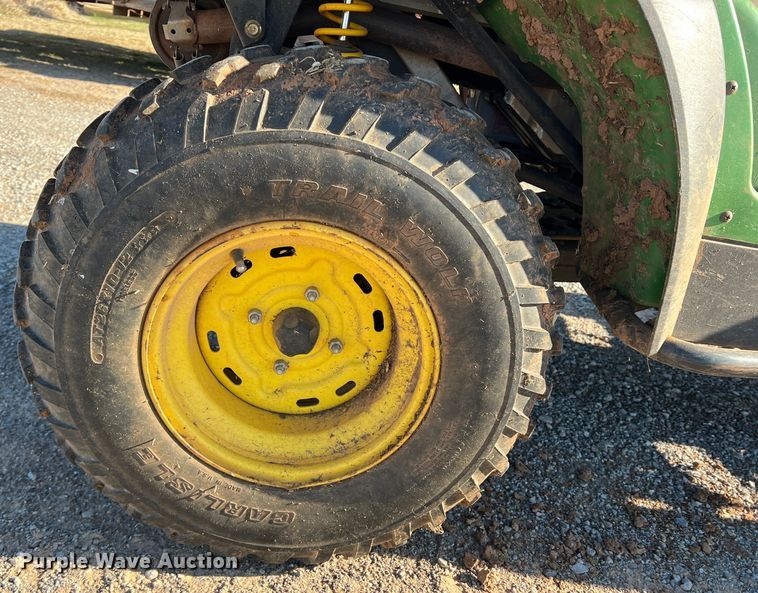 image for item DS2847 2004 John Deere Buck 500 ATV