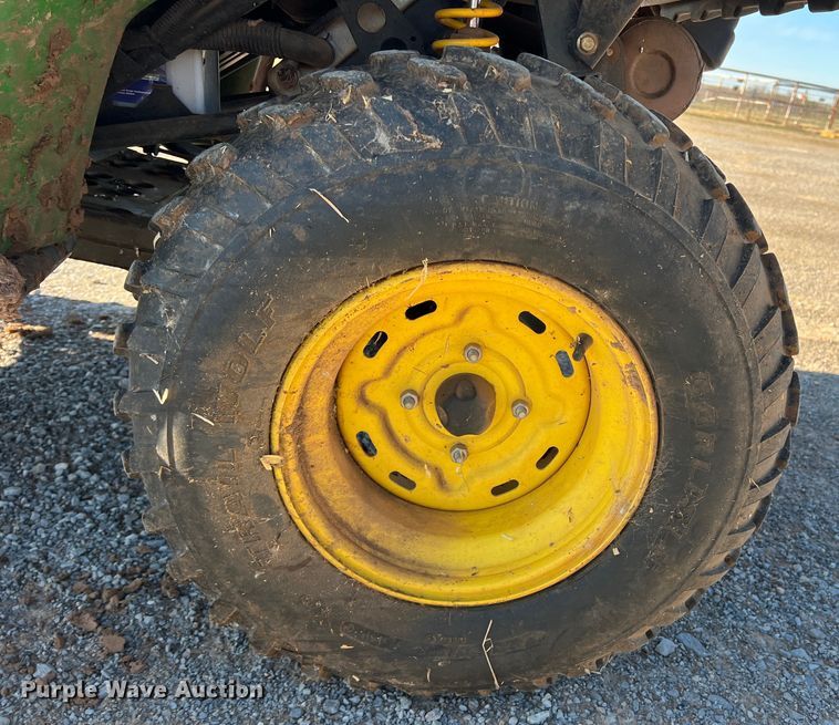 image for item DS2847 2004 John Deere Buck 500 ATV