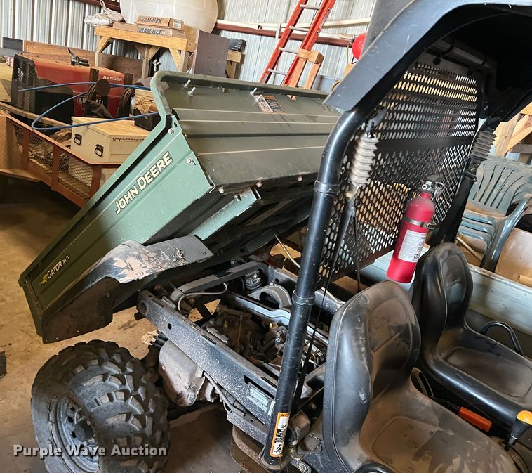 image for item DS2859 2009 John Deere  620i utility vehicle