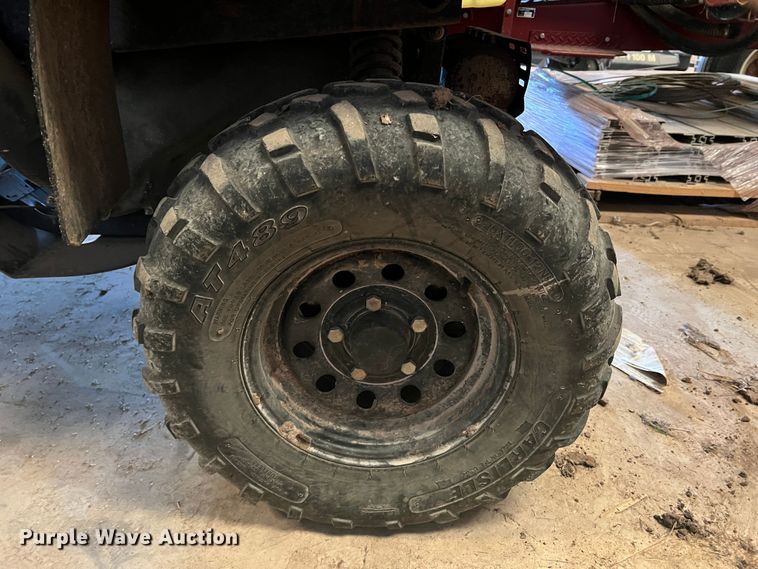 image for item DS2859 2009 John Deere  620i utility vehicle