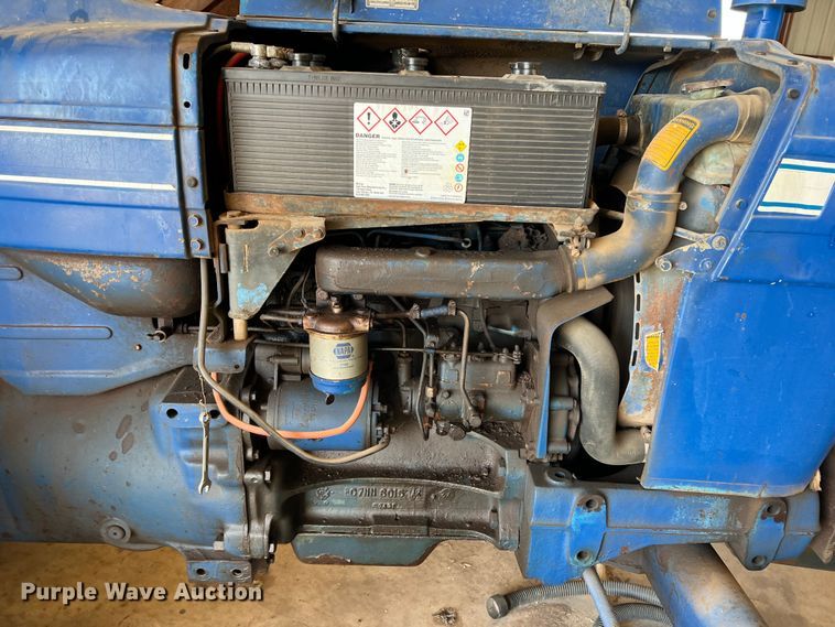image for item DS2860 1970 Ford 4000  tractor