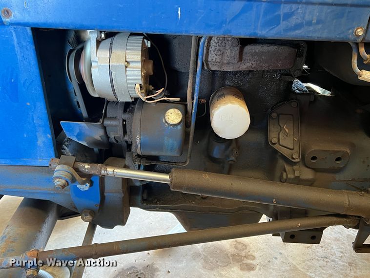 image for item DS2860 1970 Ford 4000  tractor