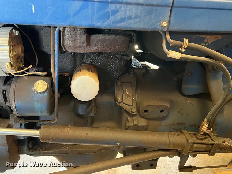 image for item DS2860 1970 Ford 4000  tractor