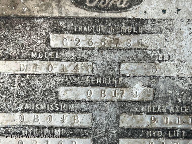 image for item DS2860 1970 Ford 4000  tractor