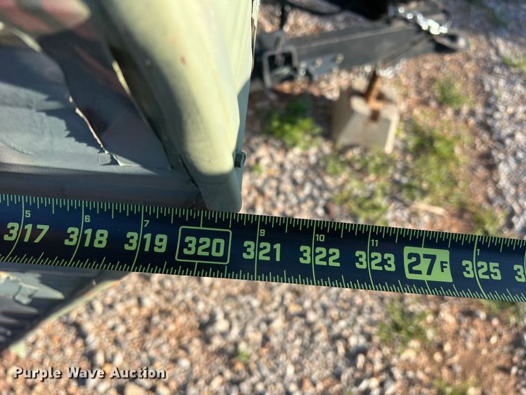 image for item DS2861 2011 Allen  camper