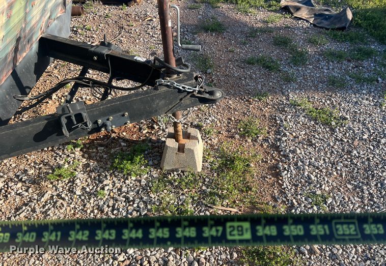 image for item DS2861 2011 Allen  camper