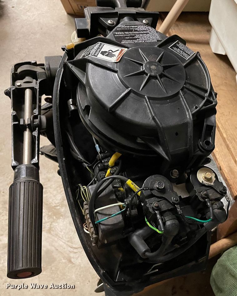 2004 Mercury outboard engine in Norman, OK Item HS9511 sold Purple Wave