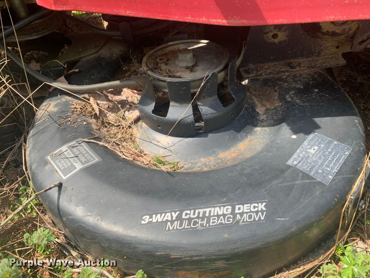 image for item LI9141 1998 Murray 42590X92A  lawn mower