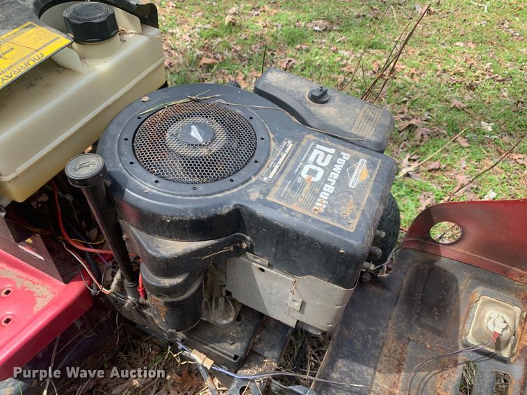 image for item LI9142 1999 Murray 40504X92A  lawn mower