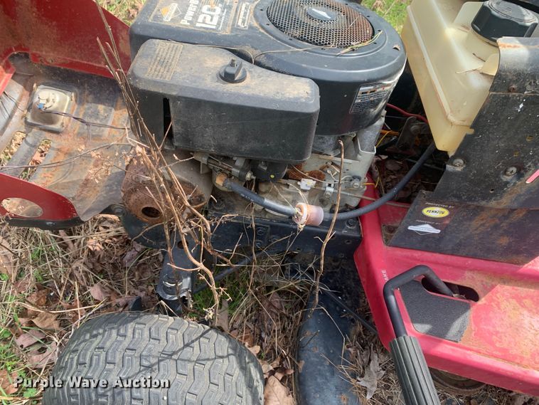 image for item LI9142 1999 Murray 40504X92A  lawn mower