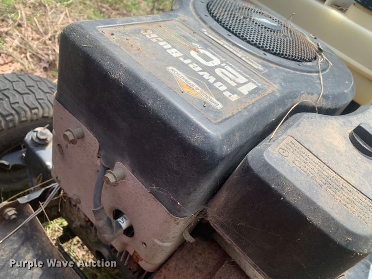 image for item LI9142 1999 Murray 40504X92A  lawn mower