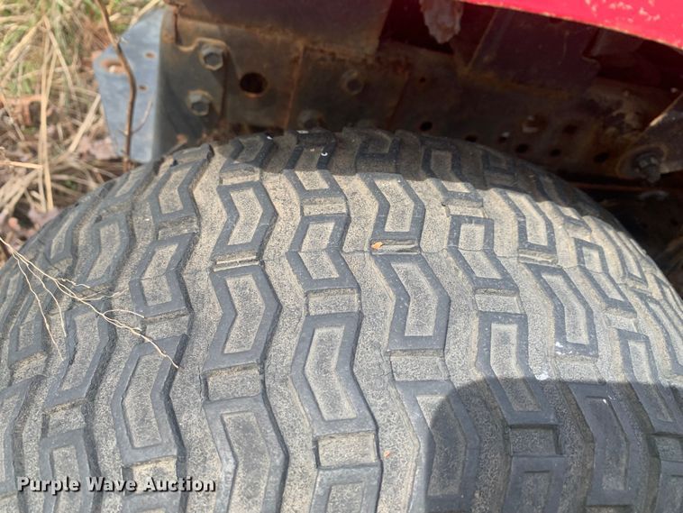 image for item LI9142 1999 Murray 40504X92A  lawn mower