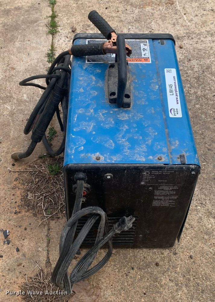 image for item LI9145 Miller Millermatic 135  welder