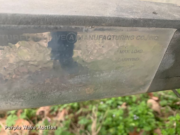 image for item LI9151 1997 Roughneck 1960M  boat