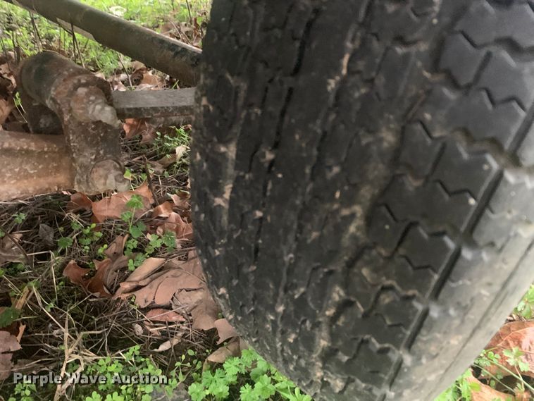 image for item LI9151 1997 Roughneck 1960M  boat