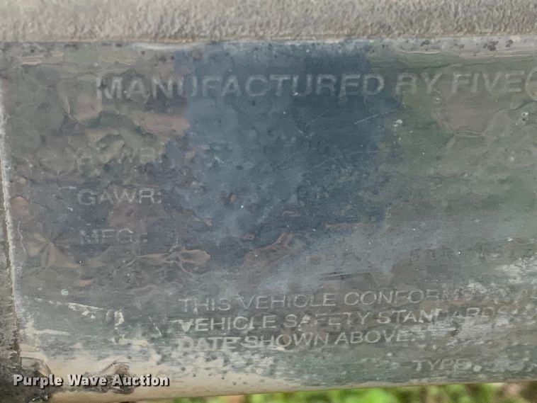 image for item LI9151 1997 Roughneck 1960M  boat