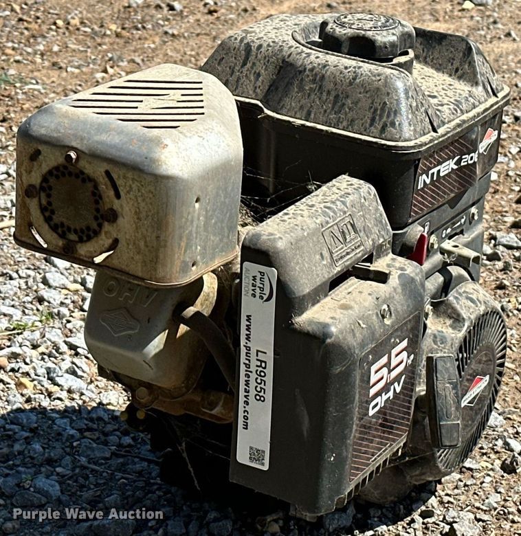 image for item LR9558 Briggs & Stratton Intek 206  engine