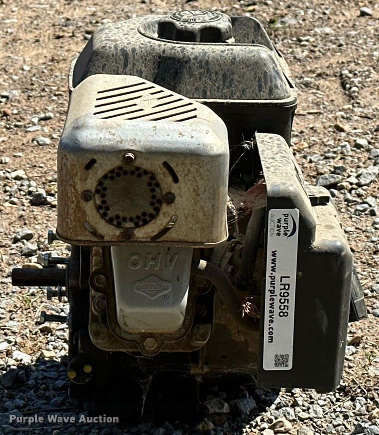 image for item LR9558 Briggs & Stratton Intek 206  engine