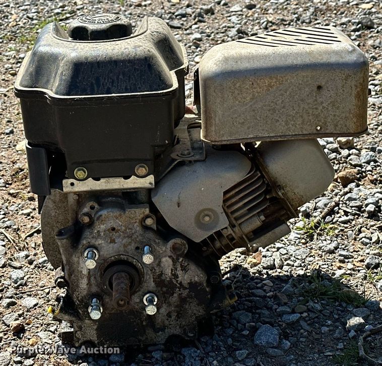 image for item LR9558 Briggs & Stratton Intek 206  engine