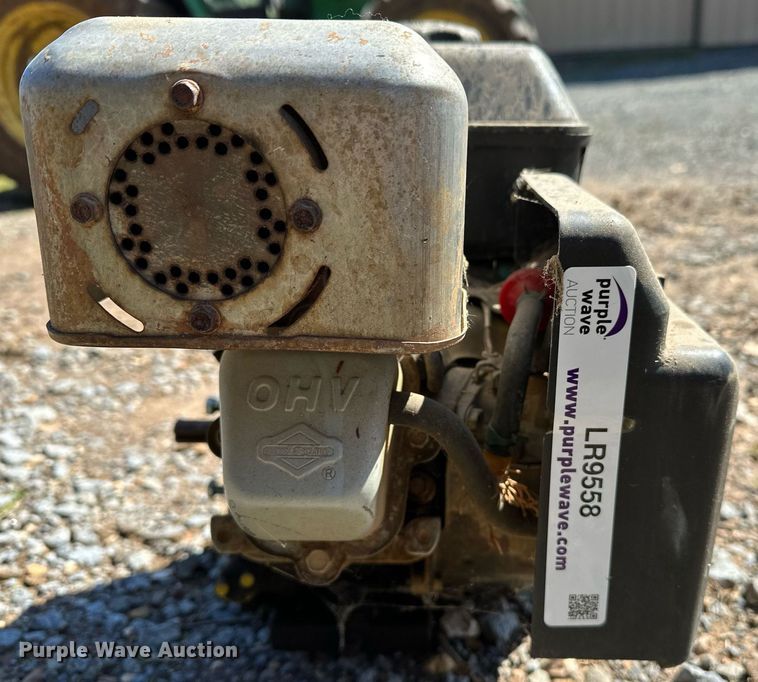 image for item LR9558 Briggs & Stratton Intek 206  engine