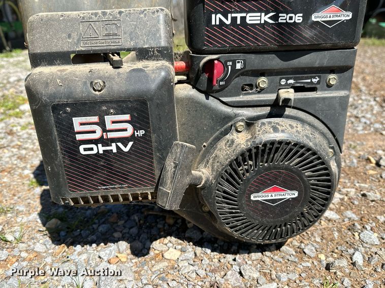 image for item LR9558 Briggs & Stratton Intek 206  engine