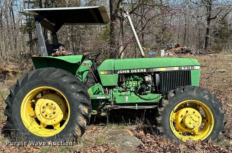 image for item LR9559 1990 John Deere 2755  MFWD tractor