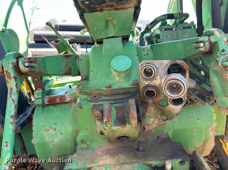 image for item LR9559 1990 John Deere 2755  MFWD tractor