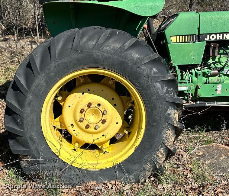 image for item LR9559 1990 John Deere 2755  MFWD tractor