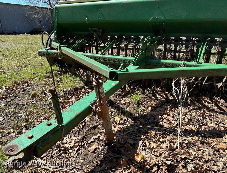 image for item LR9561 John Deere 8300  grain drill