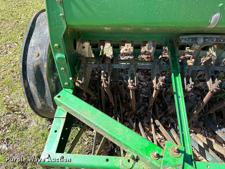 image for item LR9561 John Deere 8300  grain drill