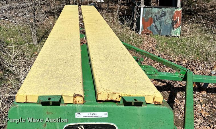 image for item LR9561 John Deere 8300  grain drill