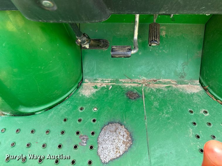 image for item LR9567 2002 John Deere 6X4 Gator  utility vehicle