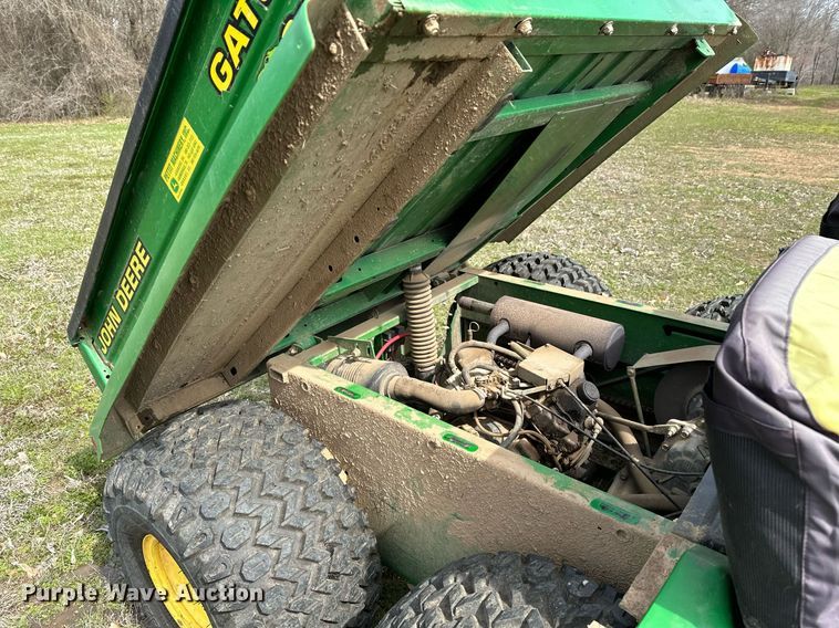 image for item LR9567 2002 John Deere 6X4 Gator  utility vehicle