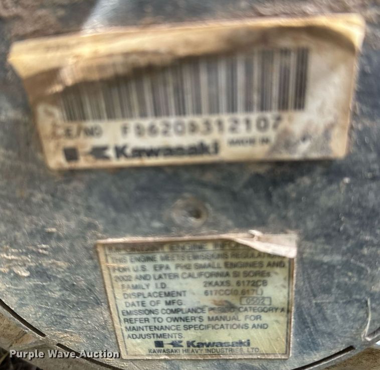 image for item LR9567 2002 John Deere 6X4 Gator  utility vehicle