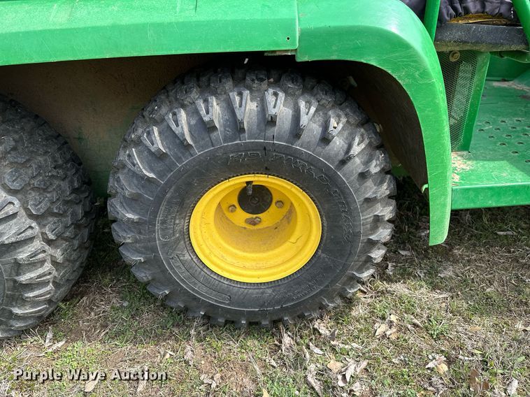 image for item LR9567 2002 John Deere 6X4 Gator  utility vehicle