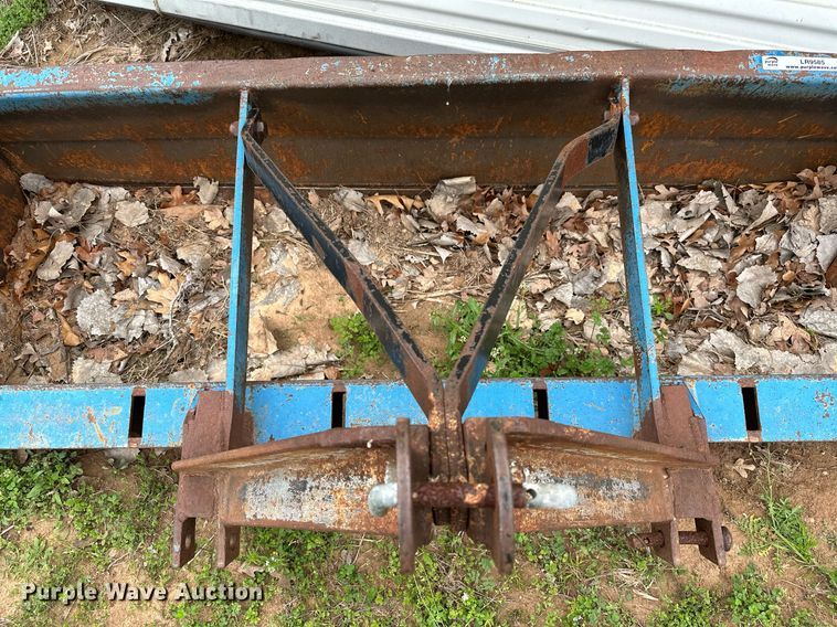 image for item LR9585 Rhino B72  box blade