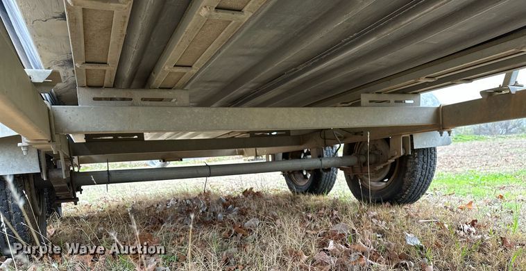 image for item LR9592 2006 Voyager 1885 Jon  boat