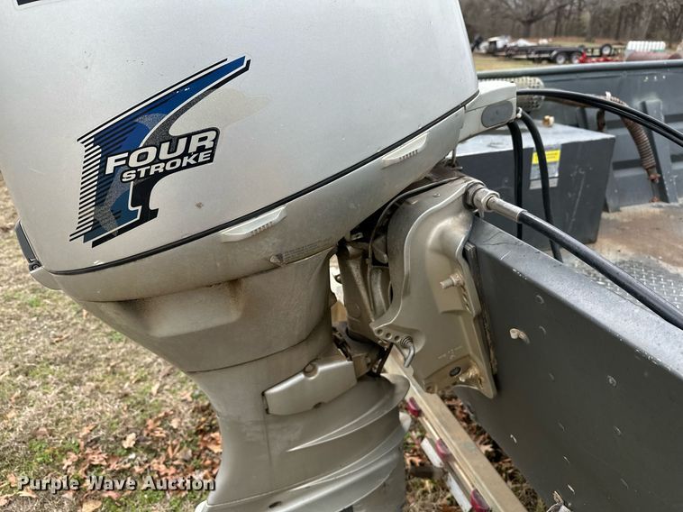 image for item LR9592 2006 Voyager 1885 Jon  boat