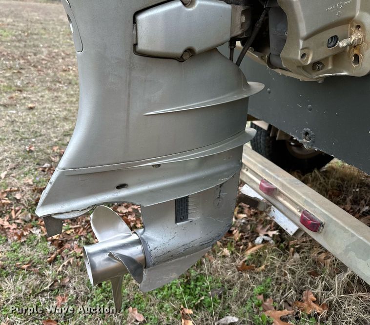 image for item LR9592 2006 Voyager 1885 Jon  boat