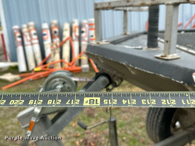 image for item LR9592 2006 Voyager 1885 Jon  boat