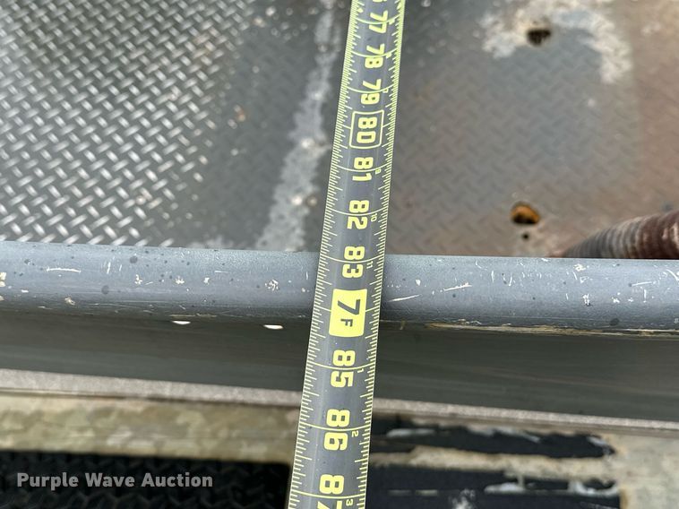 image for item LR9592 2006 Voyager 1885 Jon  boat